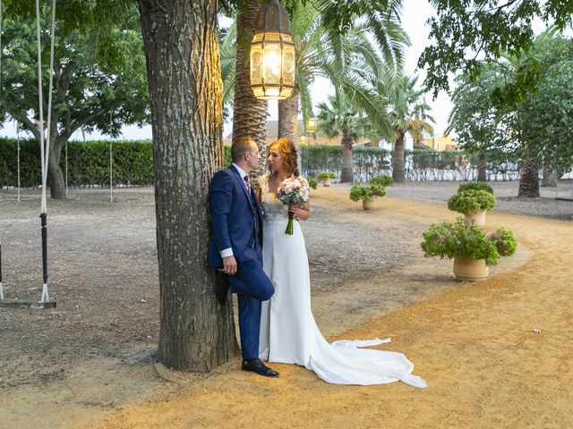 La boda de Silvia y Victor en Fuentes De Andalucia, Sevilla 32