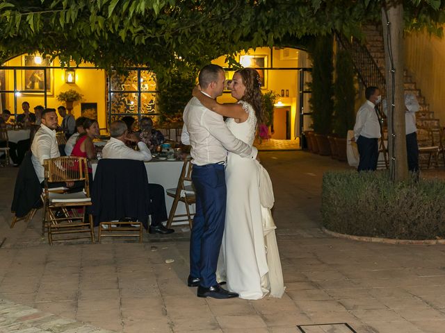 La boda de Silvia y Victor en Fuentes De Andalucia, Sevilla 43