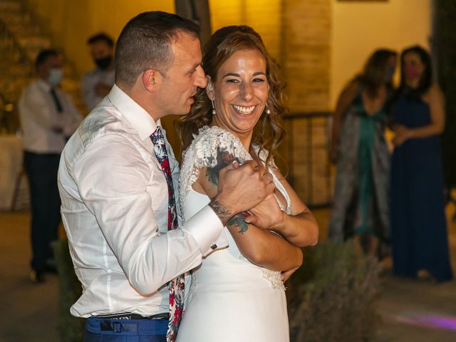 La boda de Silvia y Victor en Fuentes De Andalucia, Sevilla 44