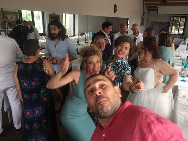La boda de Poli  y Pili  en Montgat, Barcelona 5