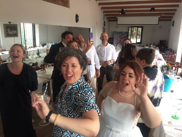 La boda de Poli  y Pili  en Montgat, Barcelona 6