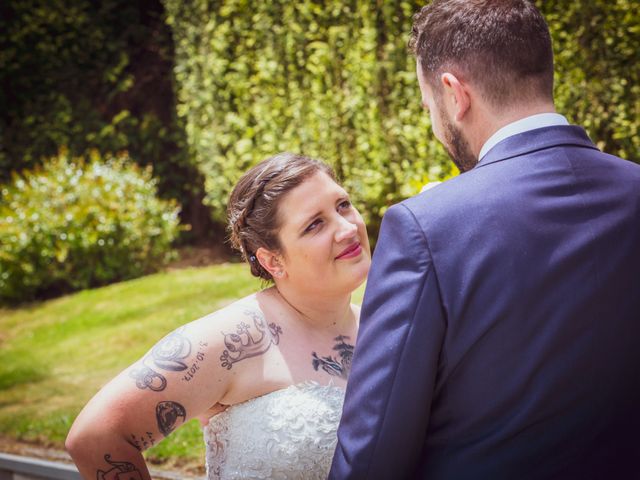 La boda de Mateo y Rebeca en Bergondo, A Coruña 24