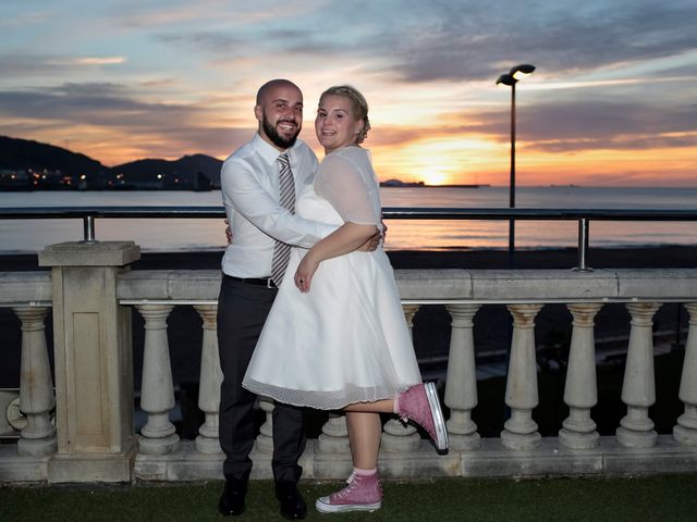 La boda de Luismi y Ruth en Getxo, Vizcaya 18