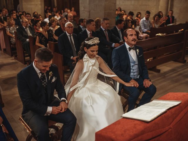 La boda de Javier y Ana Gabriela en Logroño, La Rioja 31