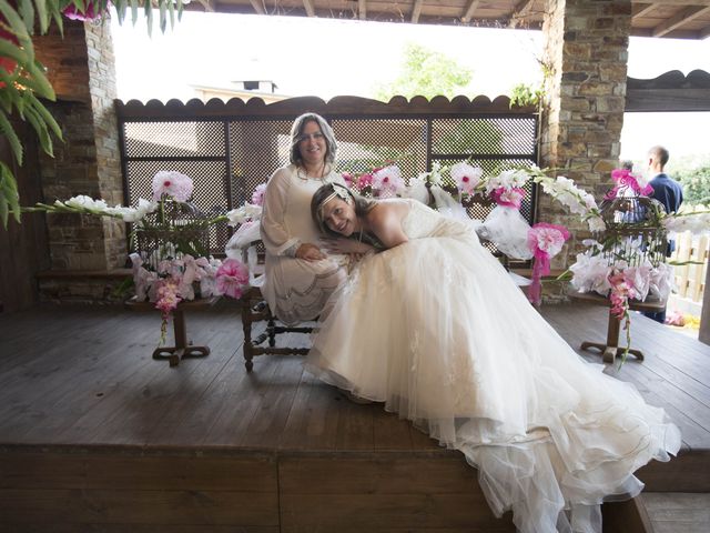 La boda de Jose y Viky en Cacabelos, León 23