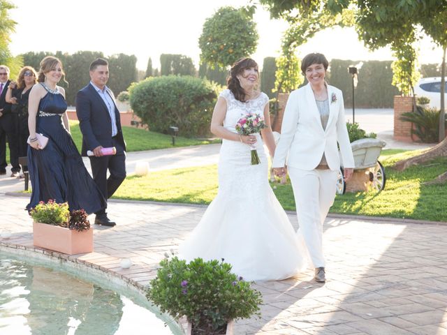 La boda de Mónica y María Dolores en Bétera, Valencia 11