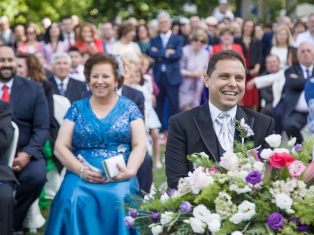 La boda de Víctor y Laura en Molina De Aragon, Guadalajara 48