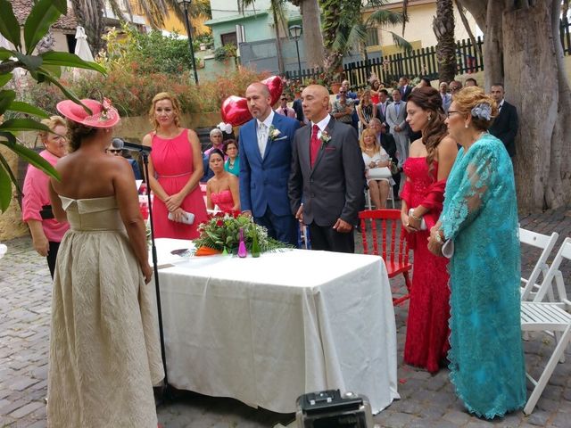 La boda de Manu y Tony en Carretera General Del Norte (La Matanza), Santa Cruz de Tenerife 2