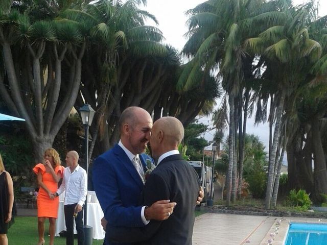 La boda de Manu y Tony en Carretera General Del Norte (La Matanza), Santa Cruz de Tenerife 12