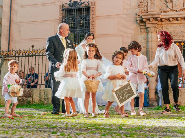 La boda de Alejandro y Laura en Huetor Vega, Granada 24