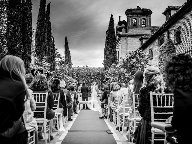 La boda de Raúl y Silvia en Boadilla Del Monte, Madrid 32