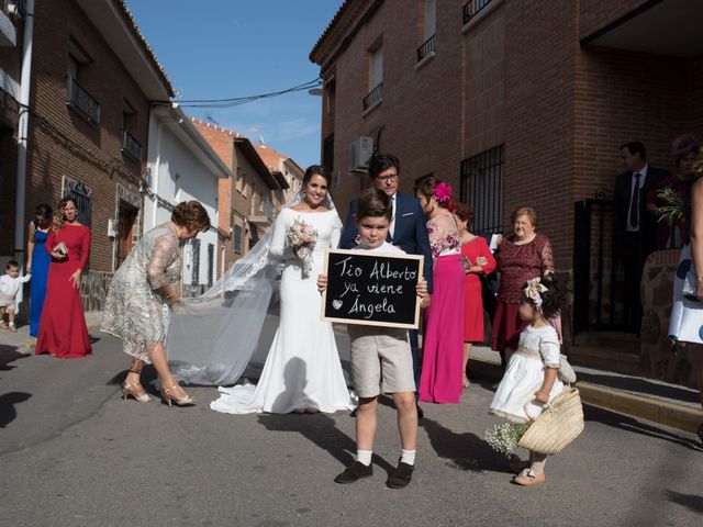 La boda de Alberto y Ángela en Burujón, Toledo 26