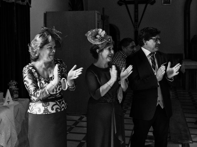 La boda de Alberto y Ángela en Burujón, Toledo 1