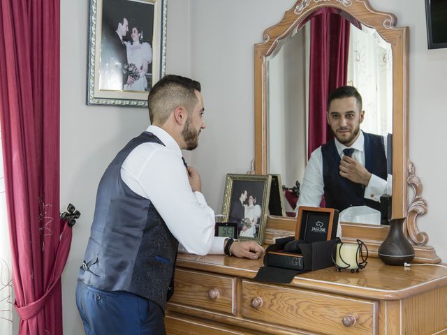 La boda de Cristina y Tomas en Fuenlabrada, Madrid 2