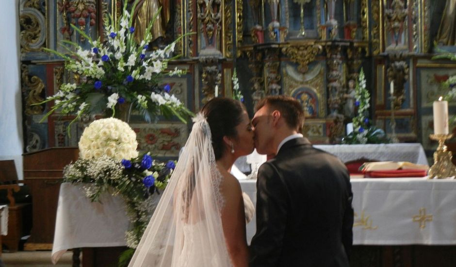 La boda de Álex y Lorena en O Ferreira (Valadouro (Santa Maria), Lugo