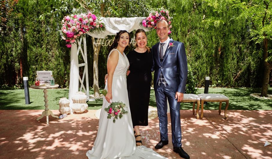 La boda de Jairo y Esther en Banyeres De Mariola, Alicante