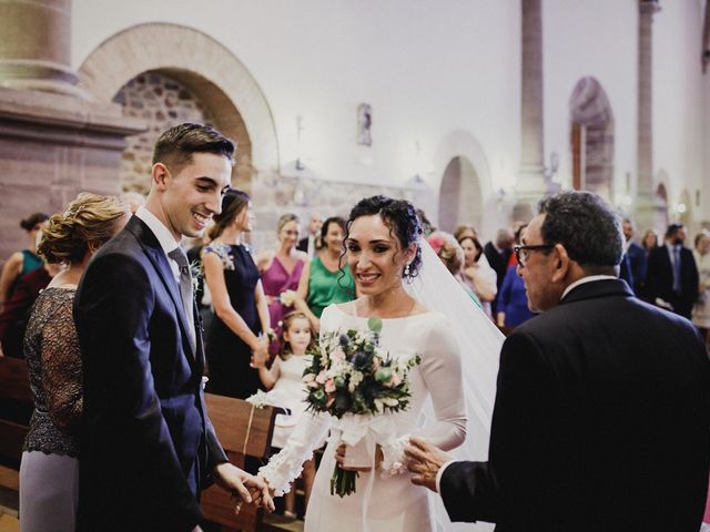 La boda de Jorge y Alba en Villanueva De San Carlos, Ciudad Real 39