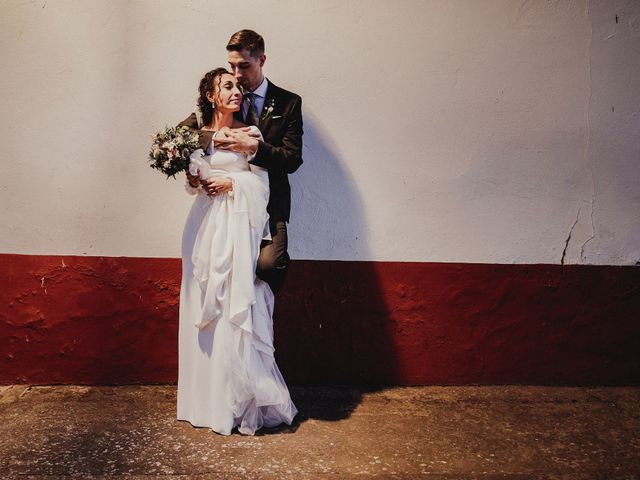 La boda de Jorge y Alba en Villanueva De San Carlos, Ciudad Real 68