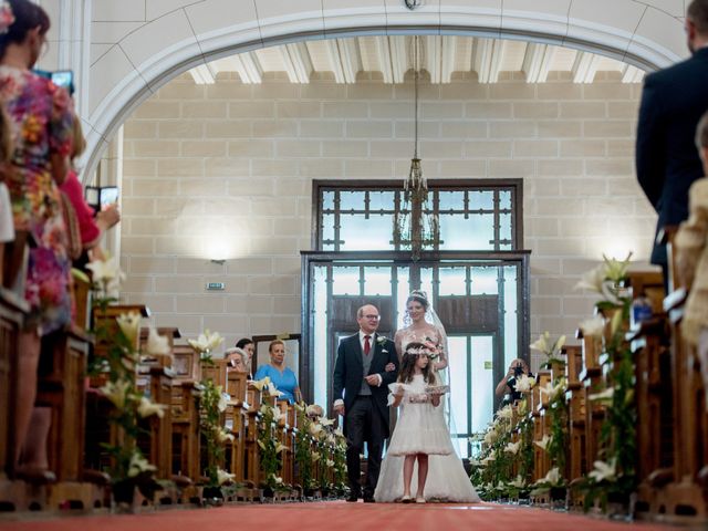 La boda de Domiciano y Cristina en Miraflores De La Sierra, Madrid 7