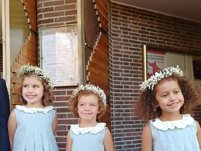 La boda de Ángel  y Marta en Madrid, Madrid 1