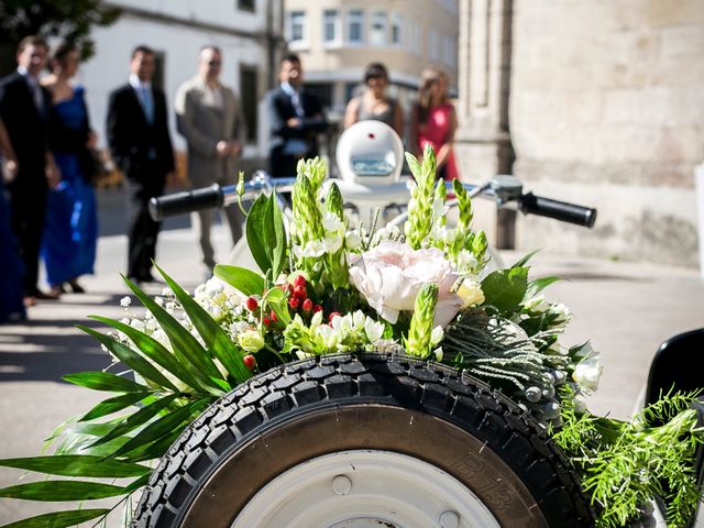 La boda de David y Lucía en Puebla De San Julian, Lugo 13