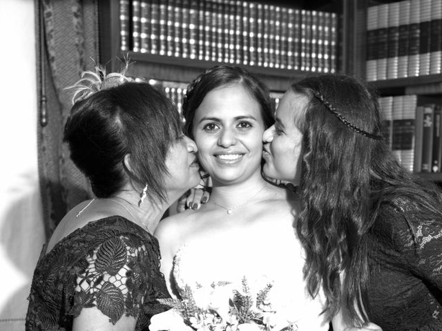 La boda de Lolo y Yohana en Vigo, Pontevedra 14