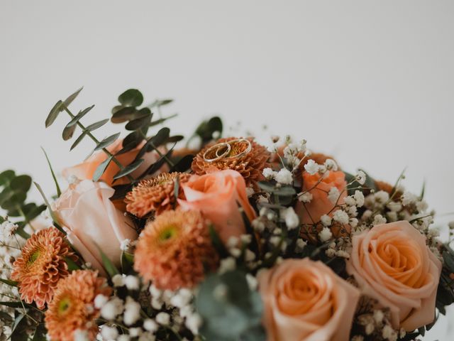 La boda de Adrián y Lucía en A Coruña, A Coruña 15