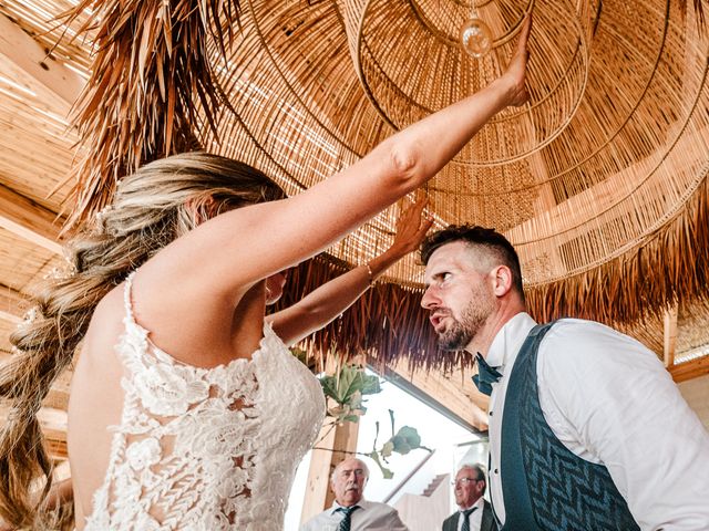 La boda de Nacho y Cristina en Conil De La Frontera, Cádiz 18