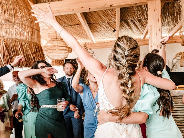 La boda de Nacho y Cristina en Conil De La Frontera, Cádiz 63