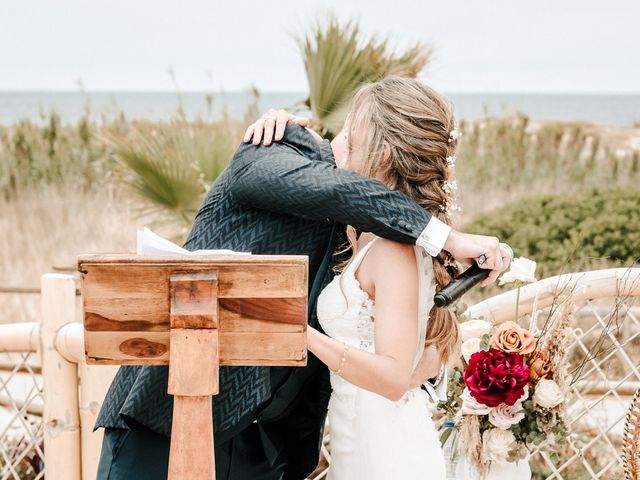 La boda de Nacho y Cristina en Conil De La Frontera, Cádiz 332