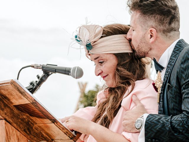 La boda de Nacho y Cristina en Conil De La Frontera, Cádiz 358