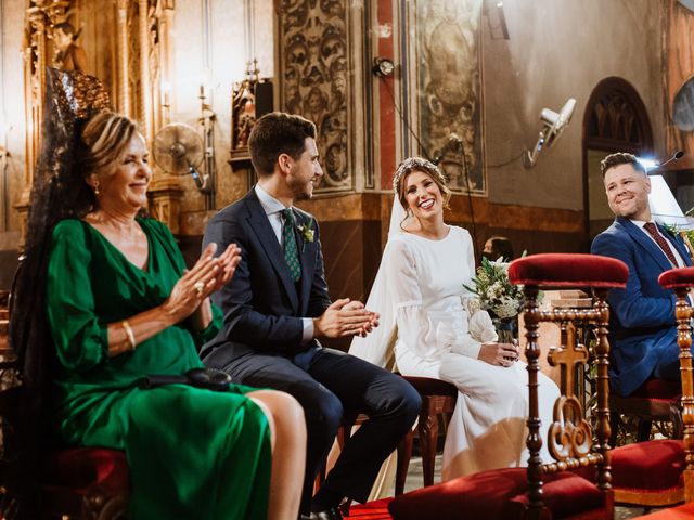 La boda de Carmen y Javier en Dos Hermanas, Sevilla 23