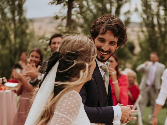 La boda de Javi y Laura en Madrona, Segovia 30