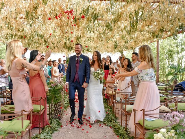 La boda de Melanie y Manuel en Alella, Barcelona 15