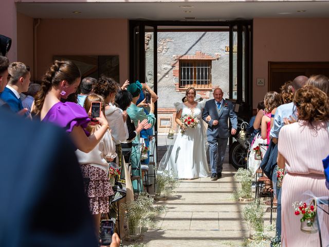 La boda de David y Raquel en Montbrio Del Camp, Tarragona 23