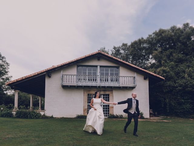 La boda de Iker y Ainara en Mungia, Vizcaya 123