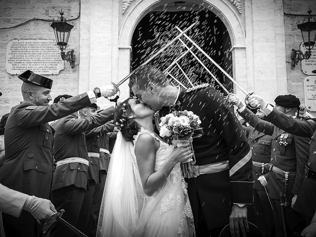 La boda de Carlos y Mª Jesús en Chiclana De La Frontera, Cádiz 18