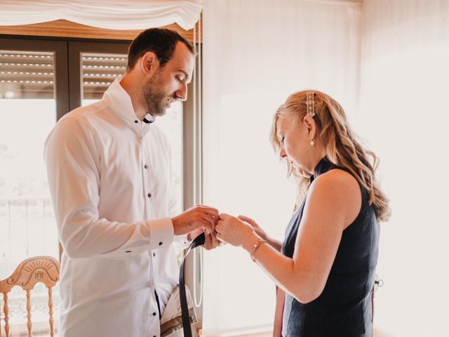 La boda de Víctor y María en Berlanga De Duero, Soria 18