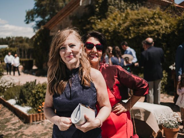 La boda de Víctor y María en Berlanga De Duero, Soria 51