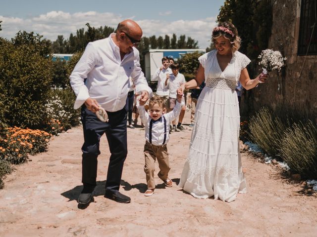La boda de Víctor y María en Berlanga De Duero, Soria 58