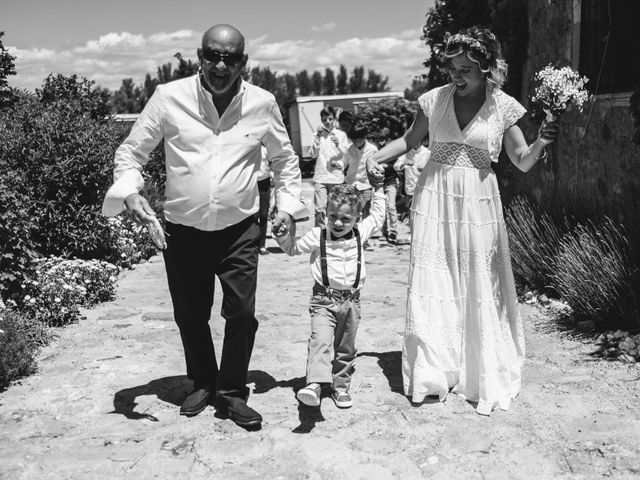 La boda de Víctor y María en Berlanga De Duero, Soria 59