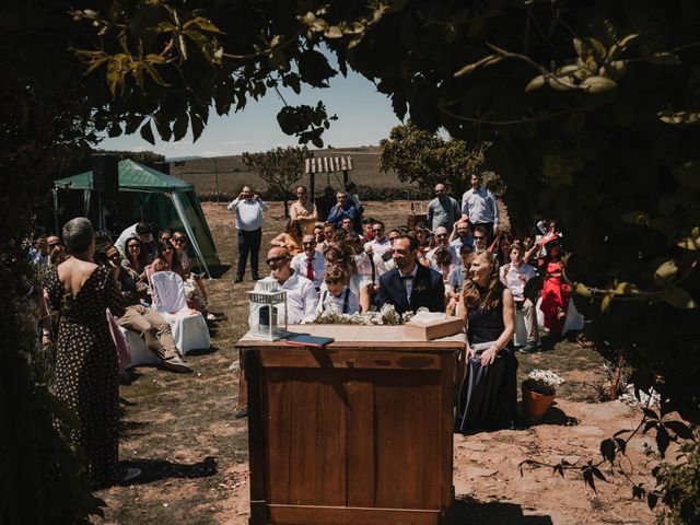 La boda de Víctor y María en Berlanga De Duero, Soria 69