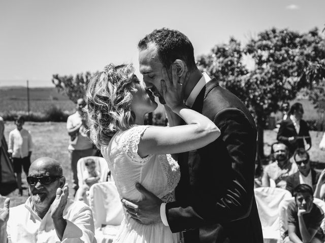 La boda de Víctor y María en Berlanga De Duero, Soria 85