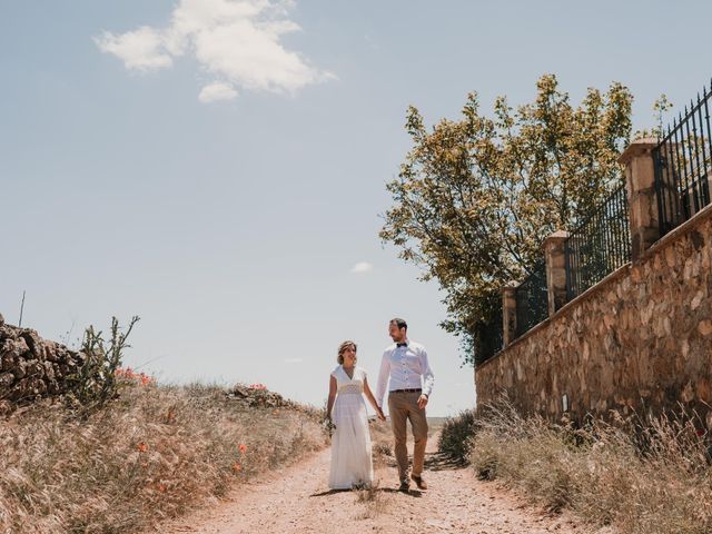 La boda de Víctor y María en Berlanga De Duero, Soria 112