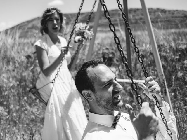 La boda de Víctor y María en Berlanga De Duero, Soria 118