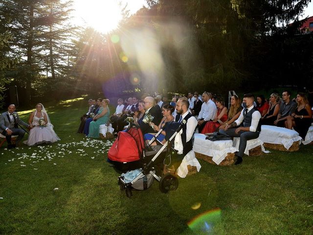 La boda de Chelo y Xisco en Santpedor, Barcelona 24