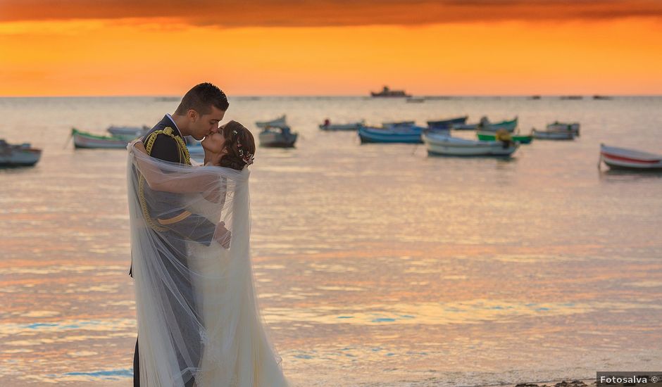 La boda de Carlos y Mª Jesús en Chiclana De La Frontera, Cádiz