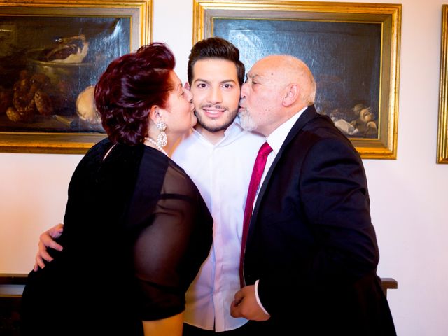 La boda de Pablo y Zulema en Villafranca De Los Barros, Badajoz 11