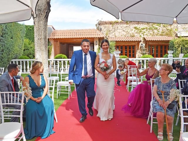 La boda de Jose Luis y Ángela en Madrid, Madrid 19