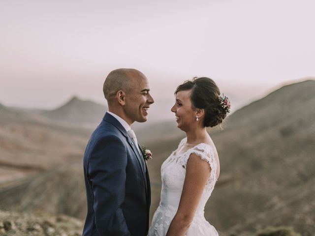 La boda de Raúl y Virginia en Pajara, Santa Cruz de Tenerife 16